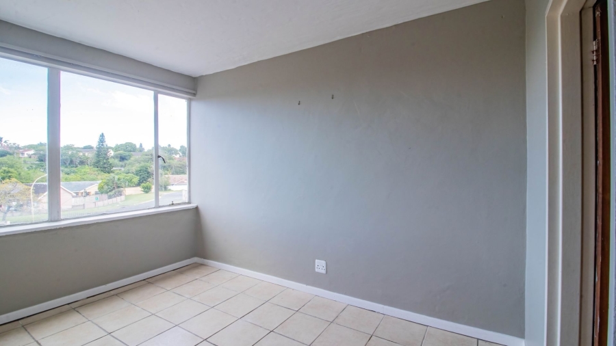 1 Bedroom Property for Sale in Amalinda Eastern Cape